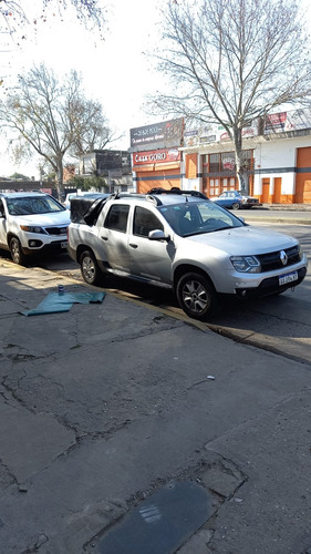 Camioneta Oroch Unica Mano/ Permutaria Inferior