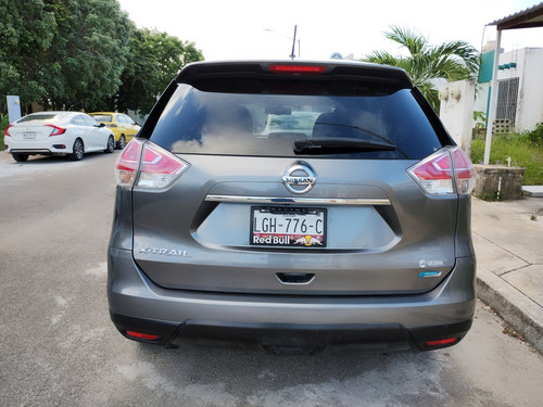 Nissan X-Trail 2.5 Advance 2 Row Mt