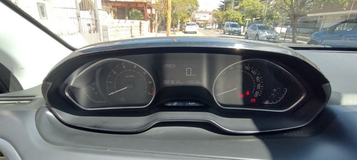 Imagen 12 de 15 de Peugeot 208 Feline Pack Cuir