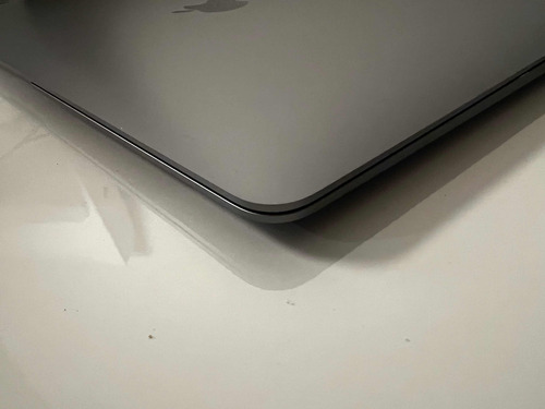 Apple Macbook Air M1 (13 Pulgadas, 256 Ssd, 8 Ram ) (Usado)
