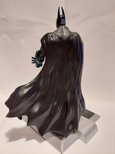 Batman (armored) - Arkham Asylum - Dc Comic - 18cm - 4 (Usado)