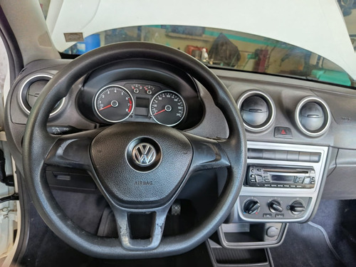 Volkswagen Saveiro 1.6 Robust Cab. Simples Total Flex 2p