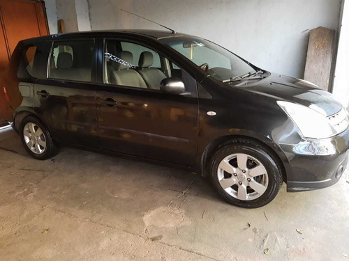 Nissan Livina 2010 1.6 S Flex 5p