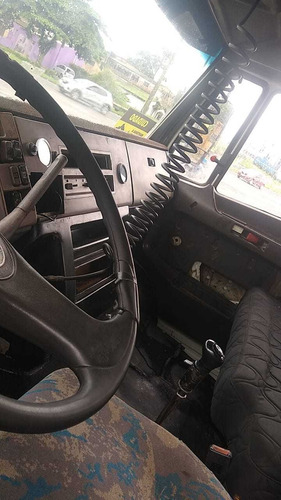 Mercedez Benz