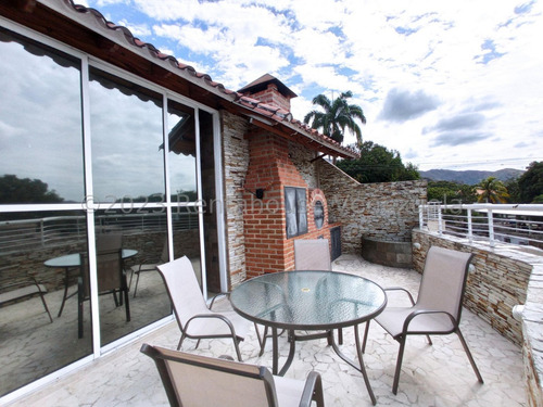 Townhouse En Venta En Urbanizacion El Limon Lmc Mls #25-14409