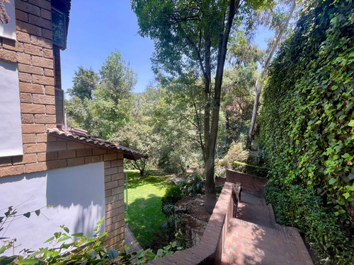 Casa En Venta En Lomas De Bezares
