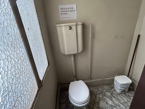 Estupenda Oficina Ubicada En Pleno Barrio Cívico Santiago