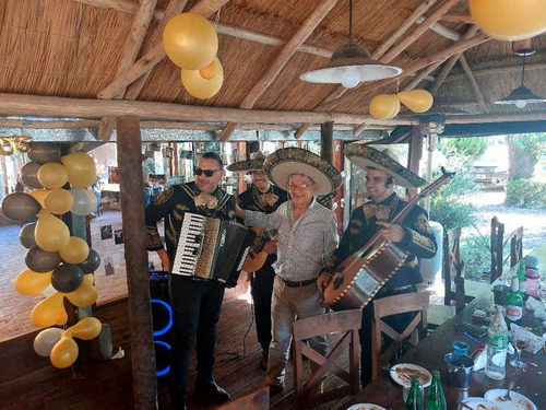 Mariachi Zona Oeste, Serenata Show Whatsapp 1164773348