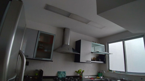 Imagem 15 de 30 de Cobertura Triplex Com Elevado Panorâmico, Reformada Em Ipanema - 11570