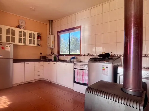 Dos Parcelas De 5.000 M2, 3 Casas, En Puerto Pucón