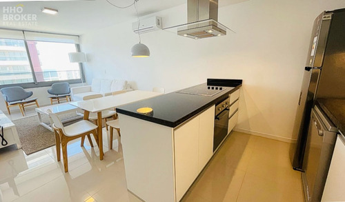 Imagen 6 de 30 de Departamento En Venta Y Alquiler Torre Esmeralda, Playa Brava, Punta Del Este - Punta Del Este Brava
