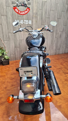 Suzuki Boulevard C50