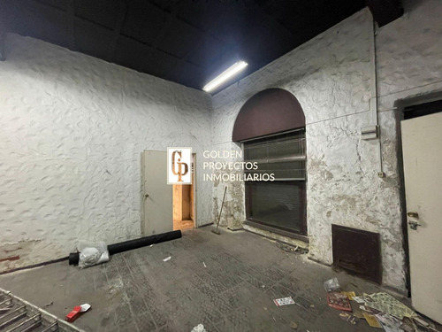Venta De Edificio Esquina Padrón Unico En Ciudad Vieja