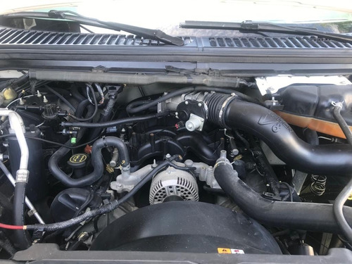Imagen 12 de 13 de Ford F350 Triton