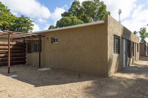Casa De 2 Dormitorios A Estrenar En Complejo Cerrado En El Pinar