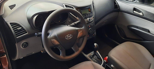 Imagem 8 de 9 de Hyundai Hb20x 1.6 16v Premium Flex 4p Automático