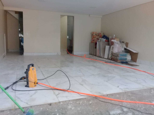 Imagem 3 de 5 de Fasso Faxinas E Tanbem Pós Obra Venha Fazer Seu Orçamento S