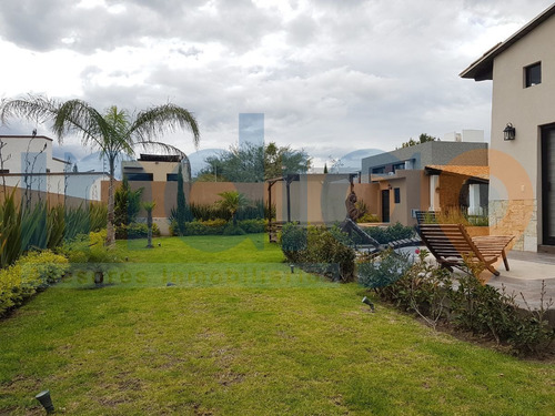 Imagen 16 de 28 de Casa En Venta En Balcones De Juriquilla Con Alberca. Una So