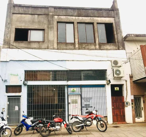 Imagen 2 de 12 de Local En Alquiler En Ituzaingo Norte