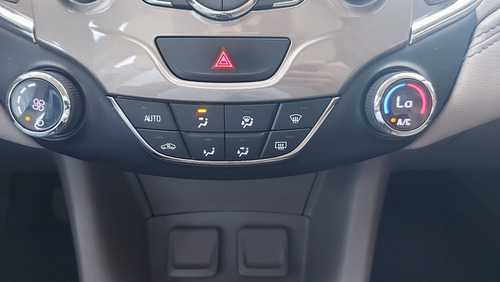 Chevrolet Cruze 1.4 Ltz