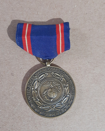 Usmc Medalla Conmemorativa Por Servicio Honorable