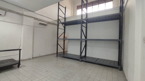 Imagen 8 de 19 de Frances Mijares Vende Local Comercial En Cc Atlas La Michelena Cód 152576
