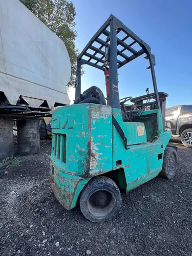 Autoelevador Tcm 2.5tn Diesel Isuzu Torre Containera Envios