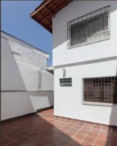 Imagem 9 de 20 de Venda, Lindo Sobrado, 3 Dorm, 1 Suíte, Sala Ampla, Cozinha, Despensa, 4 Wc, 2 Vagas, Um Corredor Que Pode Ser Feito Home Office Entre Sala E Cozinha - Mv67 - 69391191