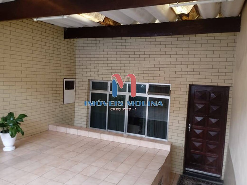 Imagem 1 de 15 de Casa Térrea 2 Dormitórios Para Venda - Aceita Permuta - Rua Osvaldo Cruz - 1331