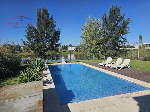 Venta De Casa En Terravista A La Laguna