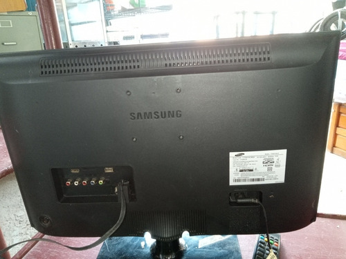 Imagem 10 de 10 de Tv Samsung 24 Model T24d310lh. Problema No Vertical Ver Foto