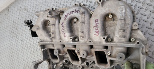 Multiple De Admision Chevrolet Vectra V6 3.6 2003/2008 (Usado)