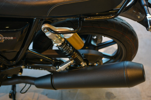 Royal Enfield Interceptor - Barcelona Blue Financiada