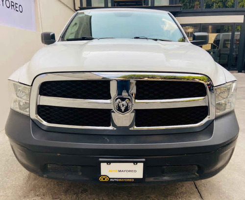 Imagen 2 de 11 de Ram Ram 1500 2016 4p Slt 1500 Trabajo 3.6 V6 At 4x2