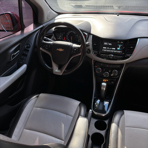 Chevrolet Tracker 1.8 Awd Premier +