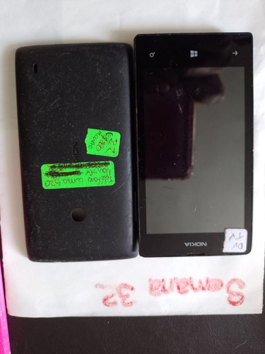 Nokia Lumia 520 Con Detalle