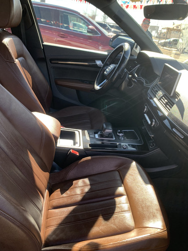 Audi Q5 2.0 L T Elite Dsg