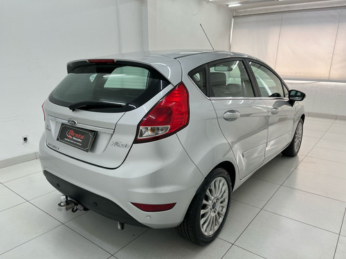 Ford Fiesta 1.6 TITANIUM HATCH 16V FLEX 4P POWERSHIFT