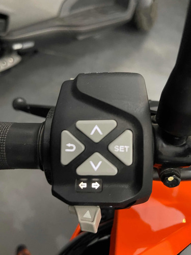 Imagen 11 de 16 de Ktm Duke 390 Duke 390