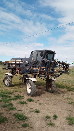 Pulverizadora Autoprop. Pla ,año 94, 20mts Bot,comput Arag.