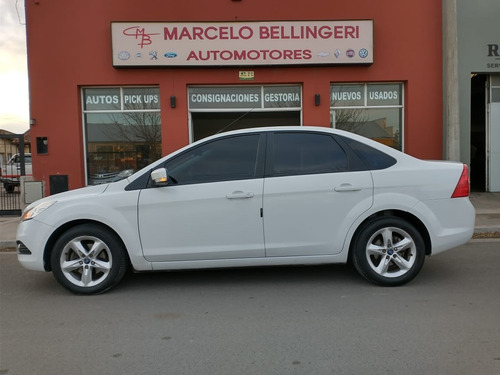 Imagen 2 de 14 de Ford Focus Exe Trend 1.6