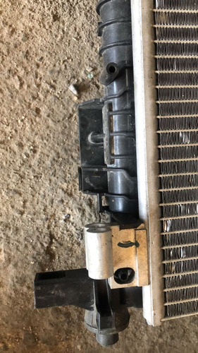 Conjunto Radiadores Compatível Renault Duster 1.3 Turbo 2022 (Usado)