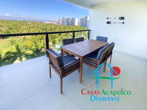 Cad La Isla Gran Caimán 604. Terraza Con Vista A Los Jardines Y Albercas