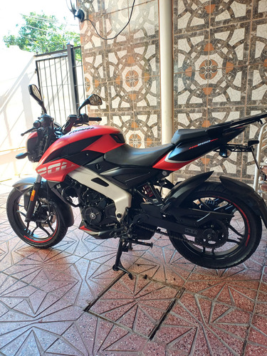 Bajaj Rouser Ns 200 Sin Detalles , Titular Al Dia