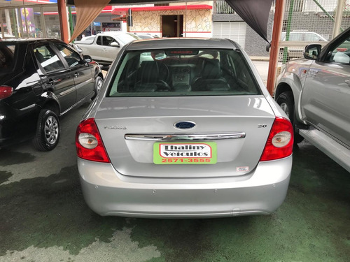 Ford Focus Sedan 2.0 4p