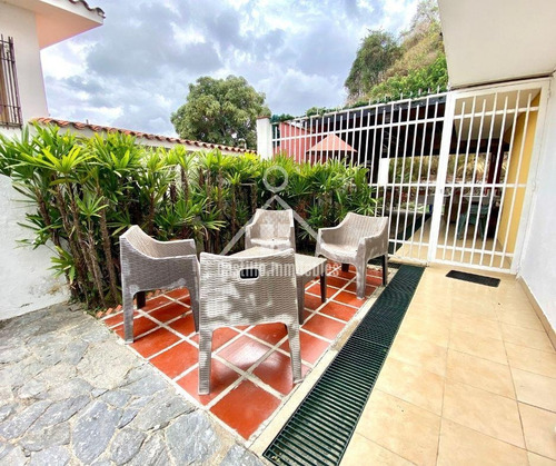 Imagen 10 de 22 de Venta Amplia Y Cómoda El Cafetal De 514,8. Calle Cerrada