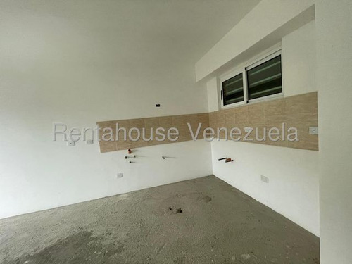 Estupendo Apartamento En Venta En Los Guayabitos. 25-16431