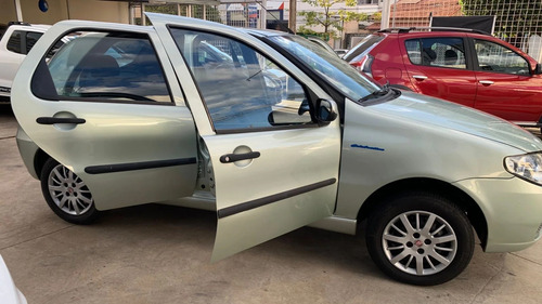 Fiat Palio 1.0 MPI FIRE CELEBRATION 8V FLEX 4P MANUAL