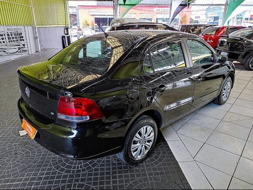 Imagem 6 de 16 de Volkswagen Voyage 1.6 Mi Trendline 8v 2010