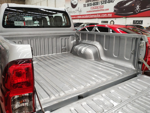 Toyota Hilux 2.7 Cabina Doble Base Mt